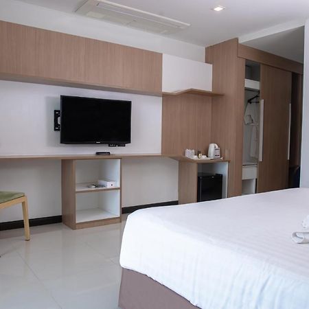 42C The Chic Hotel Nakhon Sawan Dış mekan fotoğraf