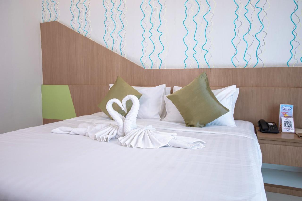 42C The Chic Hotel Nakhon Sawan Dış mekan fotoğraf