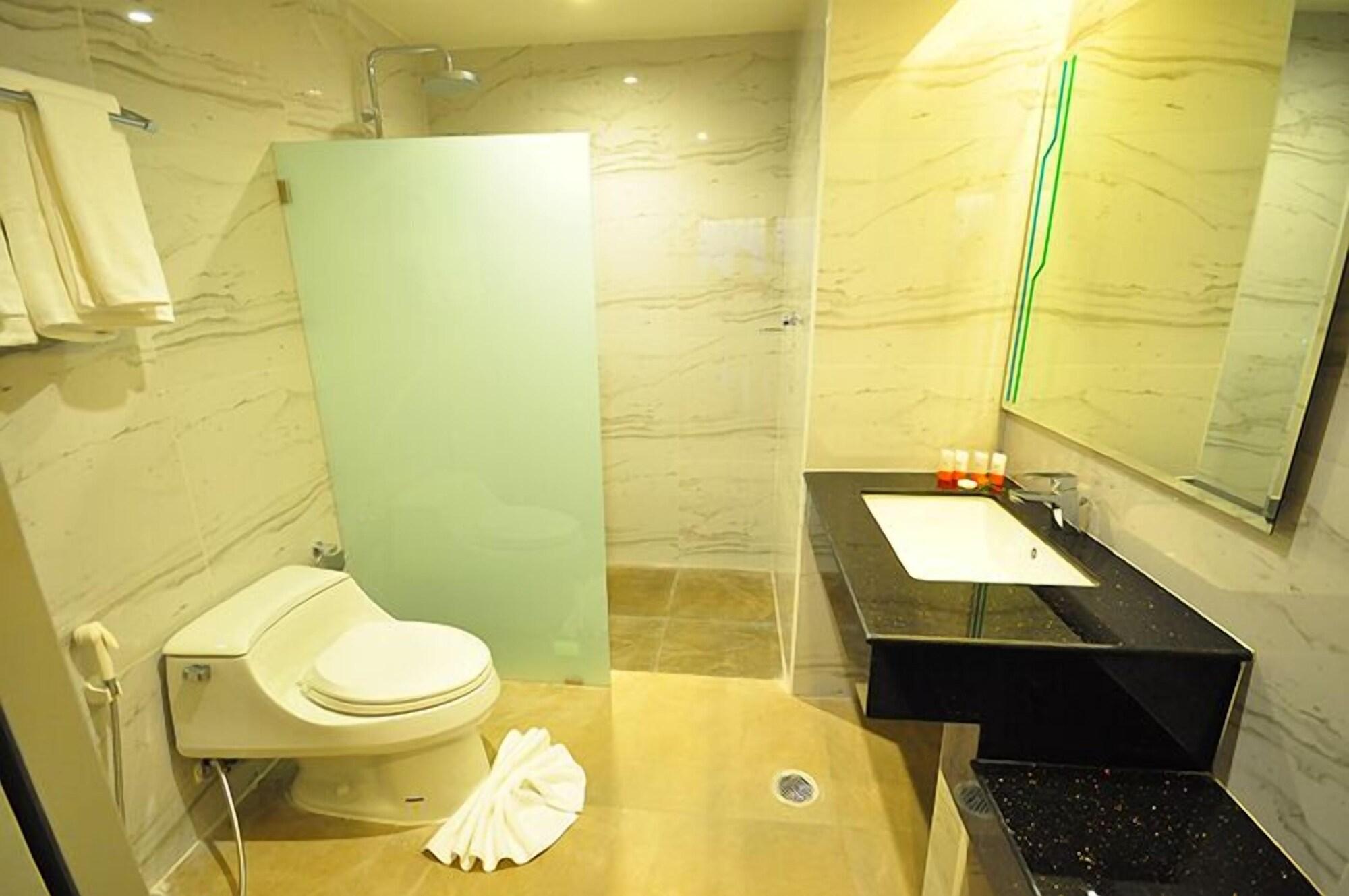 42C The Chic Hotel Nakhon Sawan Dış mekan fotoğraf
