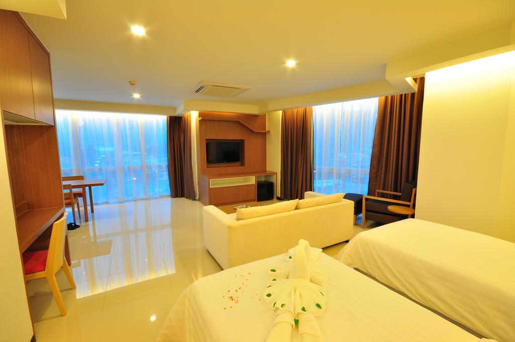42C The Chic Hotel Nakhon Sawan Dış mekan fotoğraf