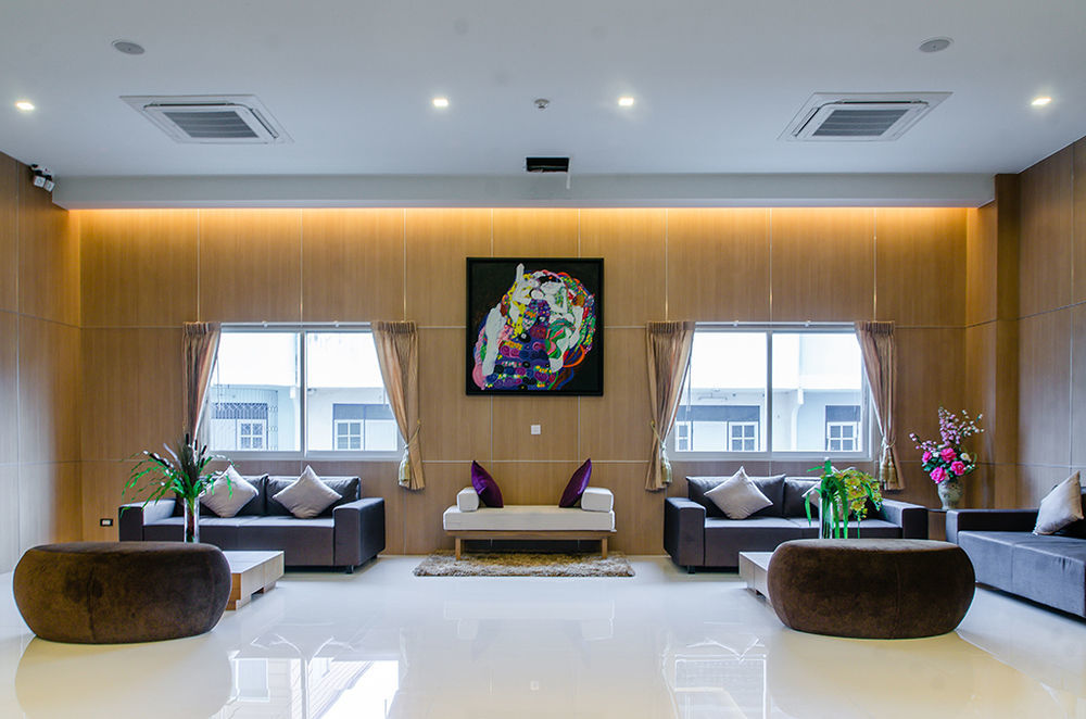 42C The Chic Hotel Nakhon Sawan Dış mekan fotoğraf