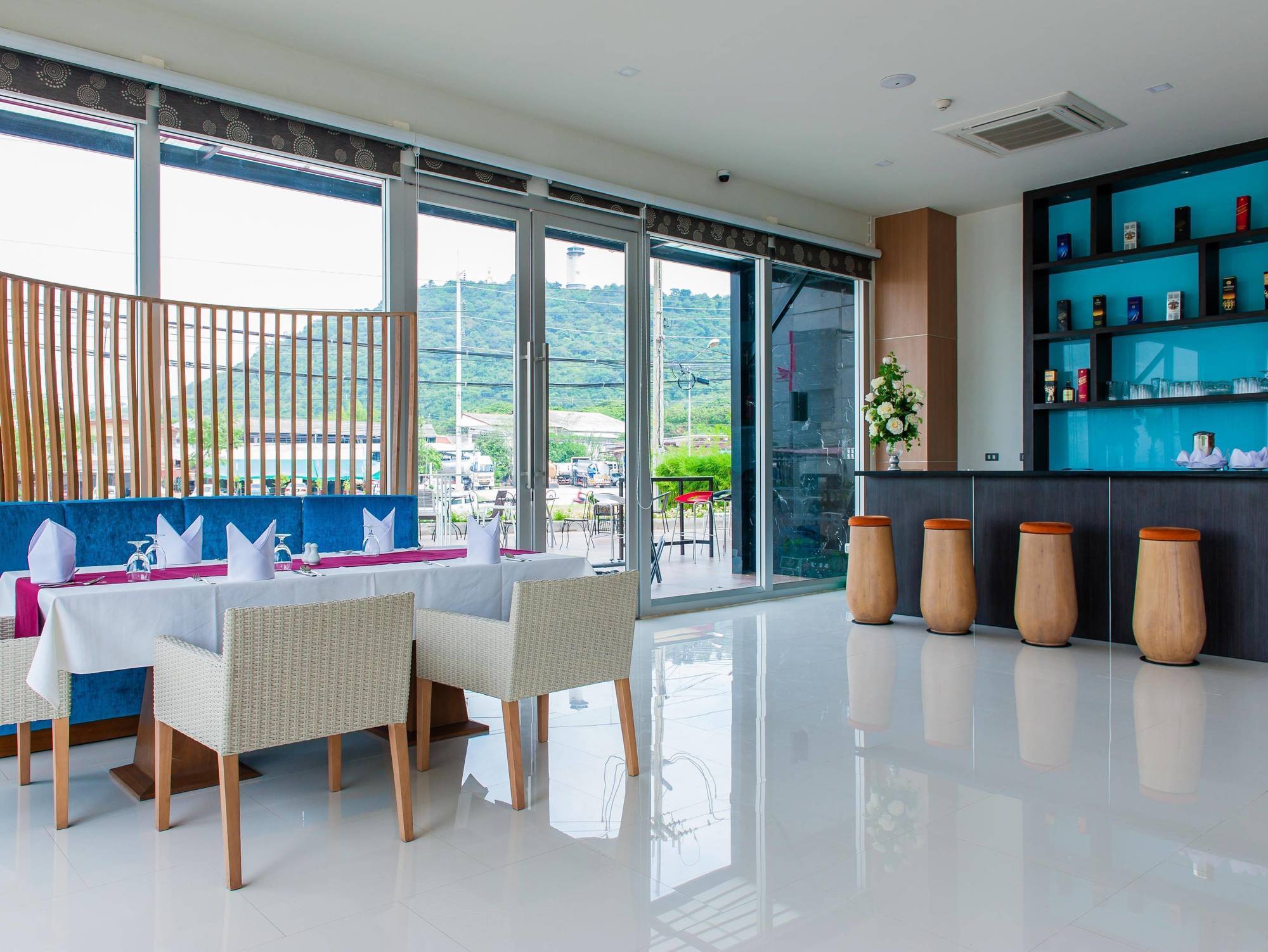 42C The Chic Hotel Nakhon Sawan Dış mekan fotoğraf